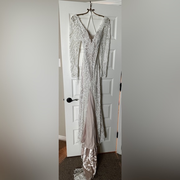 Tara Lauren Russo Gown - Picture 15 of 16